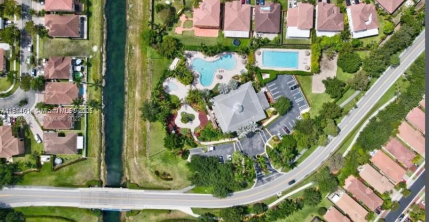 MIRENS PLACE - Residential