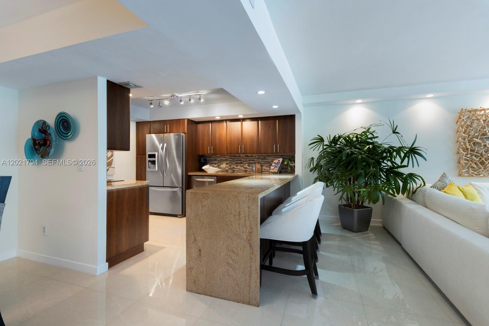 GROVE ISLE CONDO - Residential