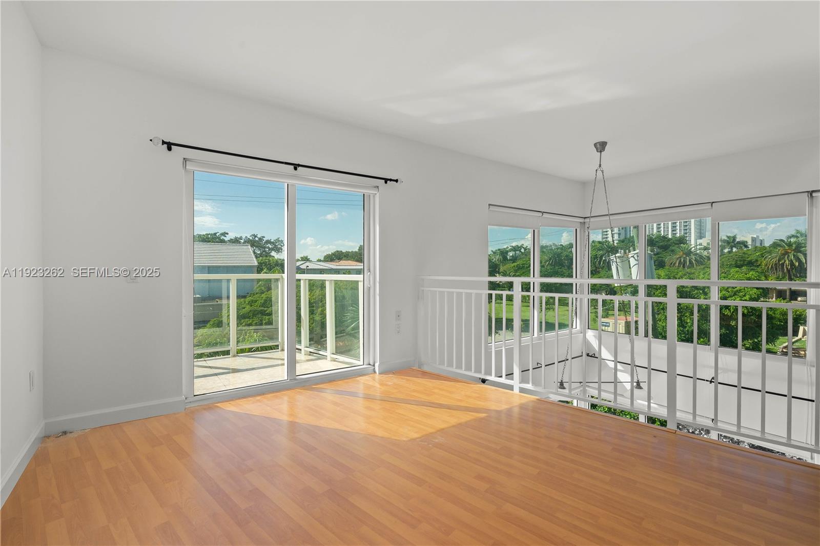 1650 Brickell Ave 106