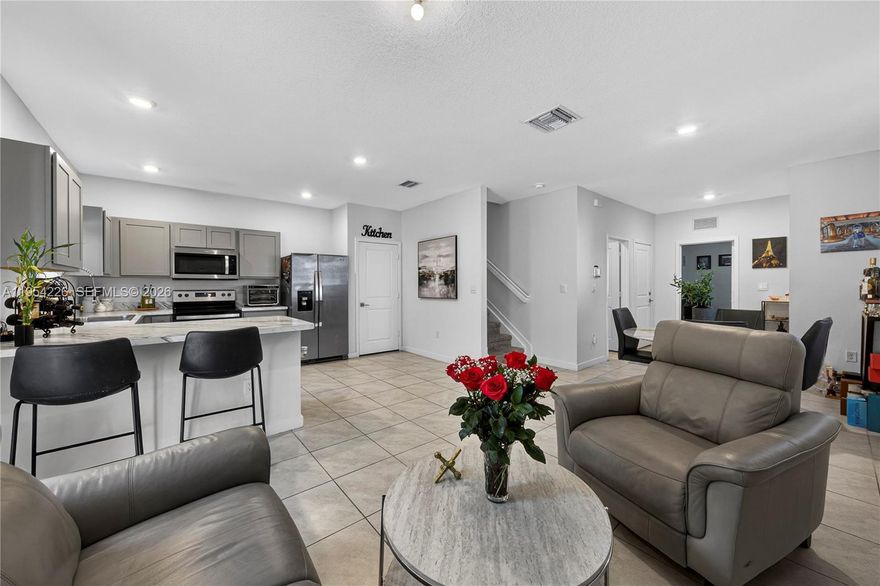 This Hamilton Place townhome offers the space, flexibility, and comfort many buyers are looking for today. The functional layout provides separation between bedrooms for added privacy, along with open living areas ideal for everyday living, entertaining, or relaxing at home.

The fenced outdoor space adds versatility—perfect for enjoying fresh air, hosting gatherings, or creating your own outdoor retreat. Conveniently located near shopping, dining, schools, and major highways, this property offers easy access to daily essentials and commuting routes.

Homes that combine space, practicality, and value in today’s market tend to attract strong interest—and this one is well positioned to do just that. If you’re looking for a well-maintained property that offers room to live comfortably and grow over time, this could be the right fit. confidence and love.