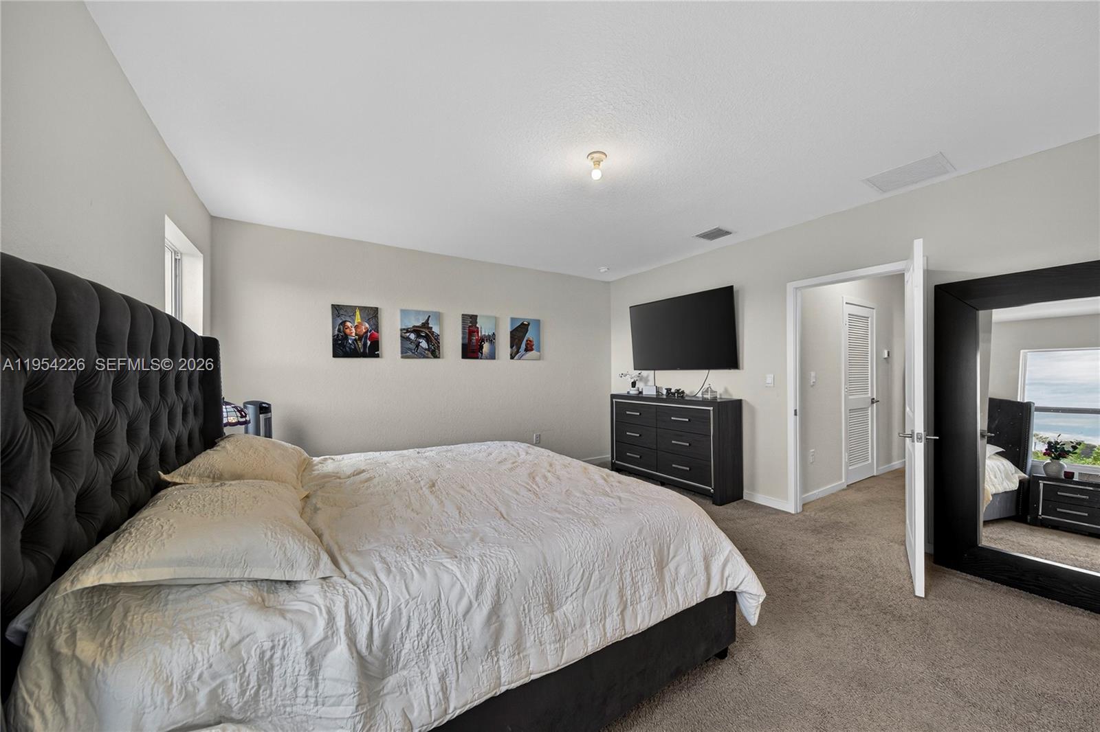 HAMILTON PLACE - Residential