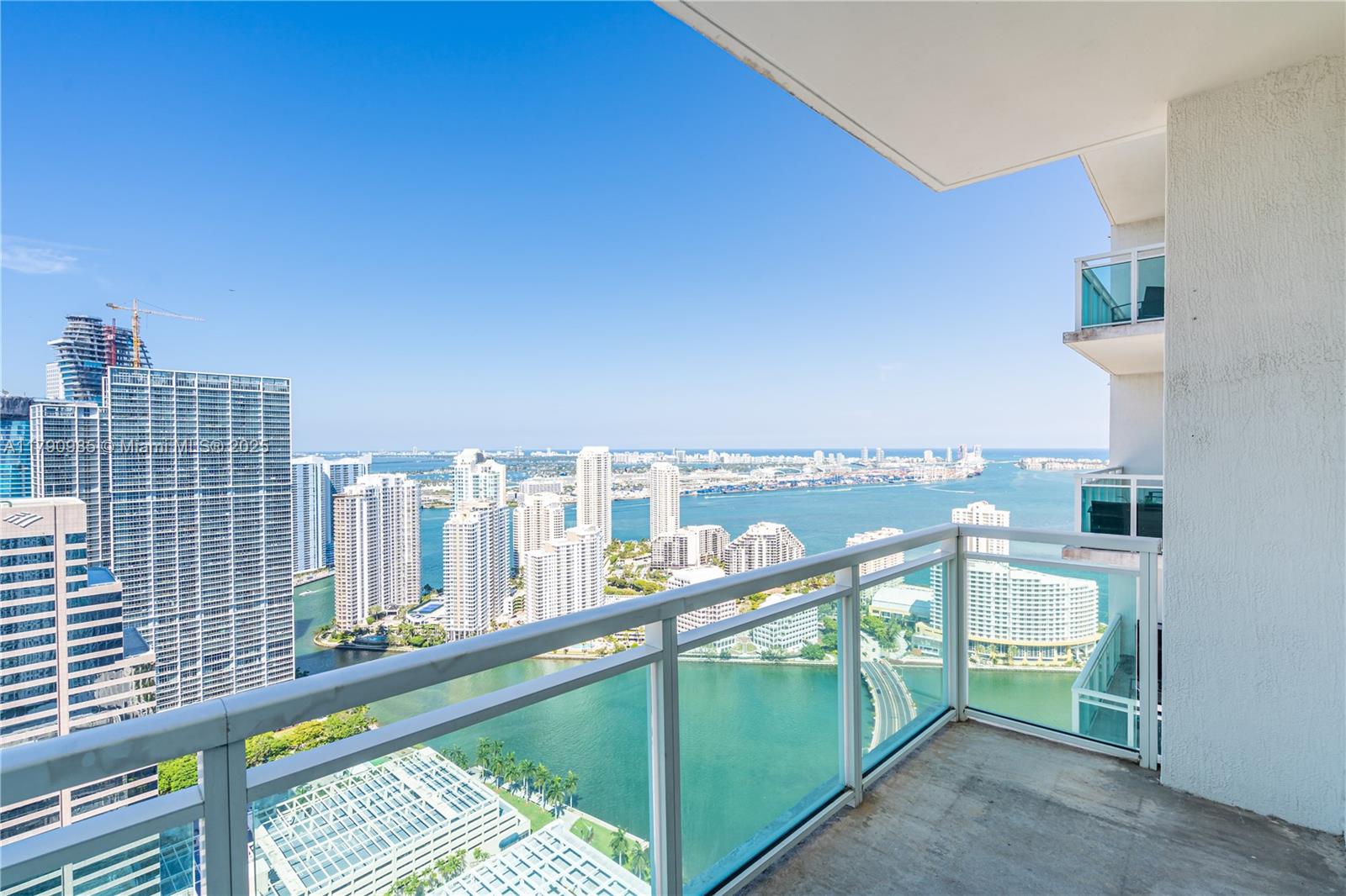 950 Brickell Bay Dr 4906