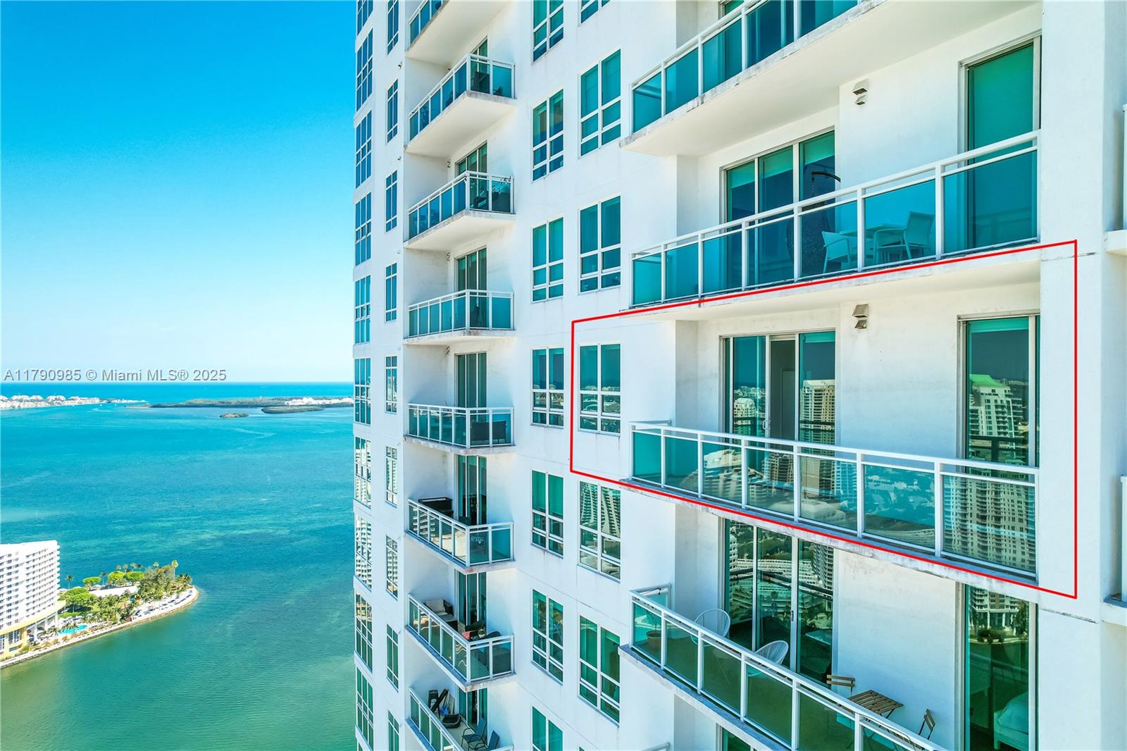 Rental Property at 950 Brickell Bay Dr 4906, Miami, Broward County, Florida - Bedrooms: 2 
Bathrooms: 2  - $4,200 MO.