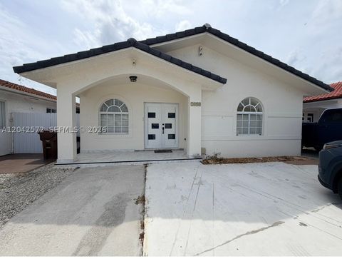 Photo of 7898 W 34th Ct, Hialeah, FL 33018 (MLS # A12042572)
