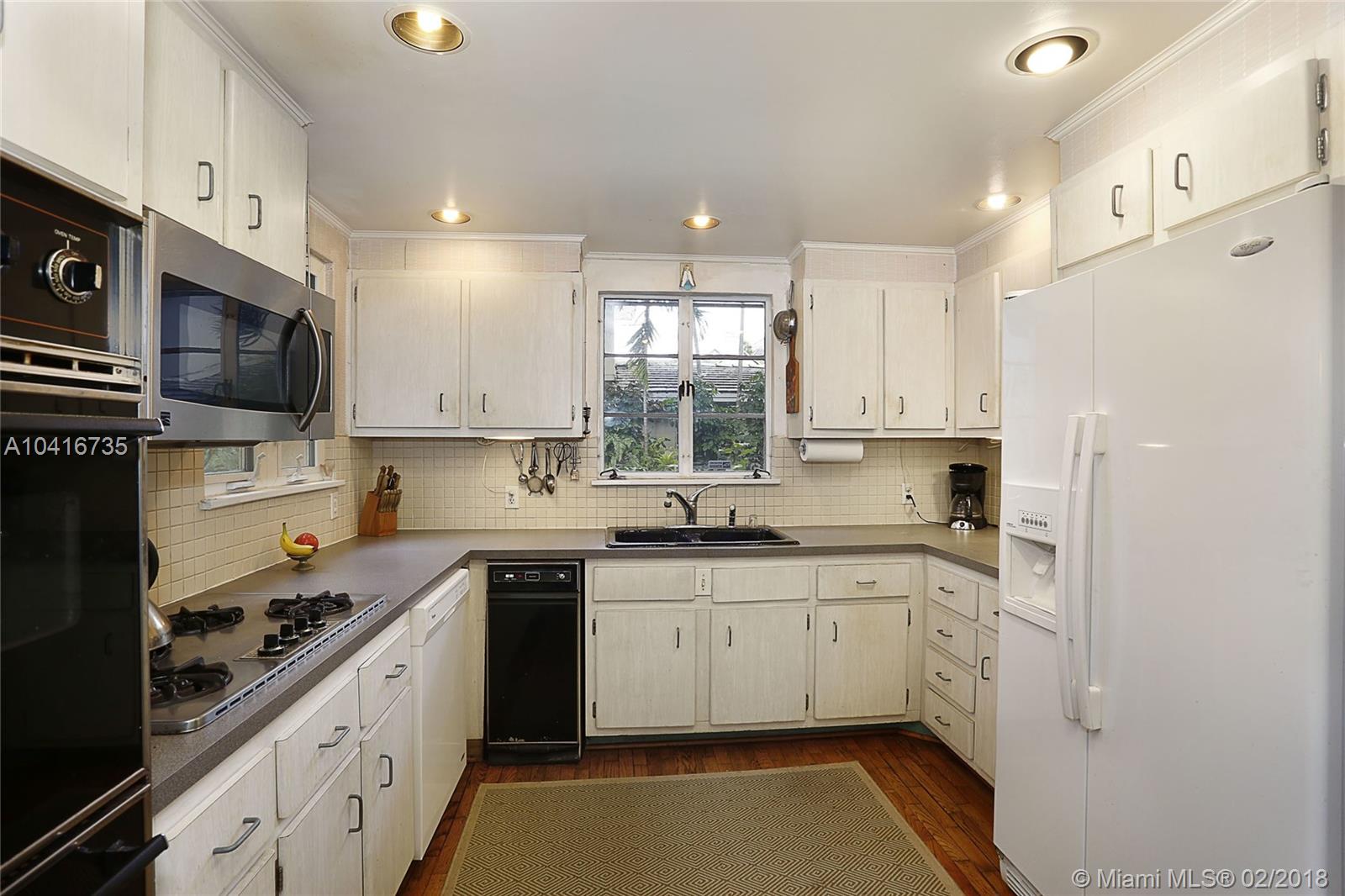 BAYSHORE UNIT NO 3 - Residential