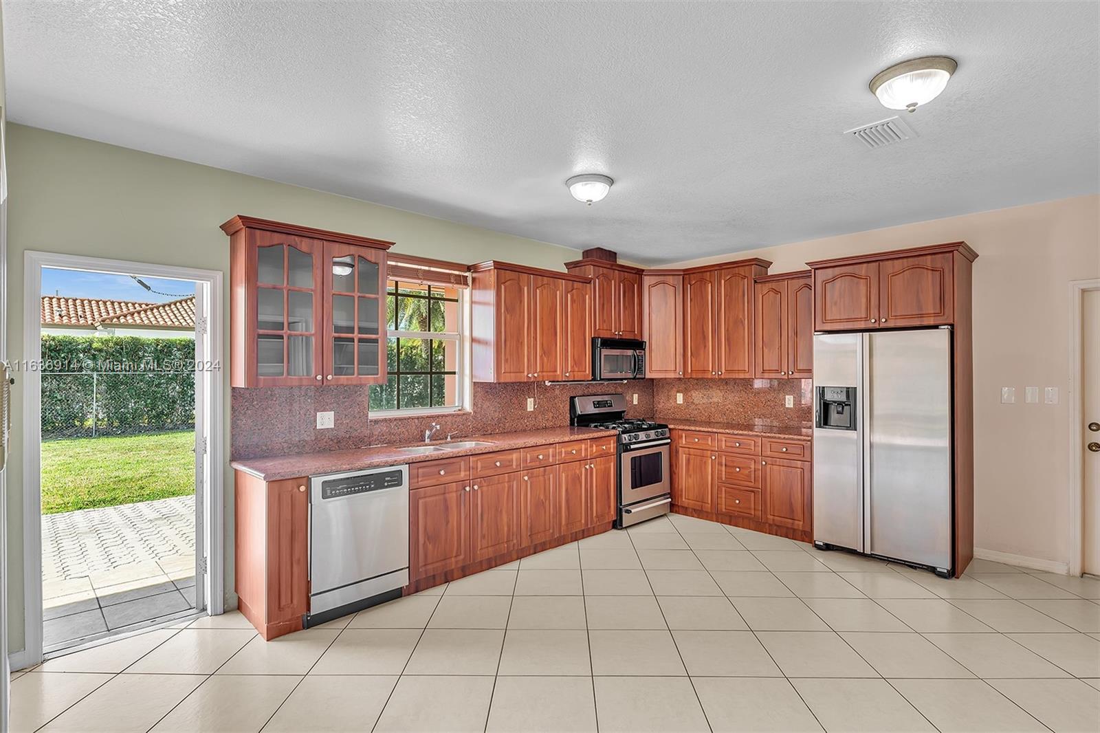 SWEETWATER SUBD - Residential