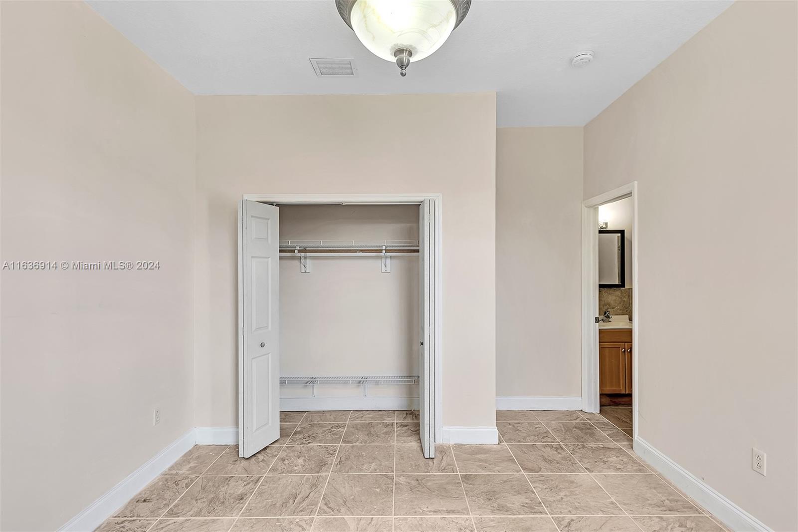 SWEETWATER SUBD - Residential
