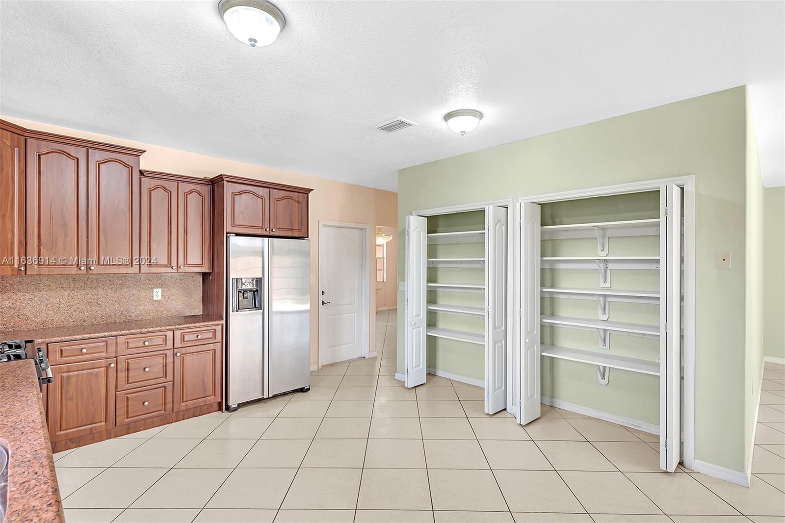 SWEETWATER SUBD - Residential