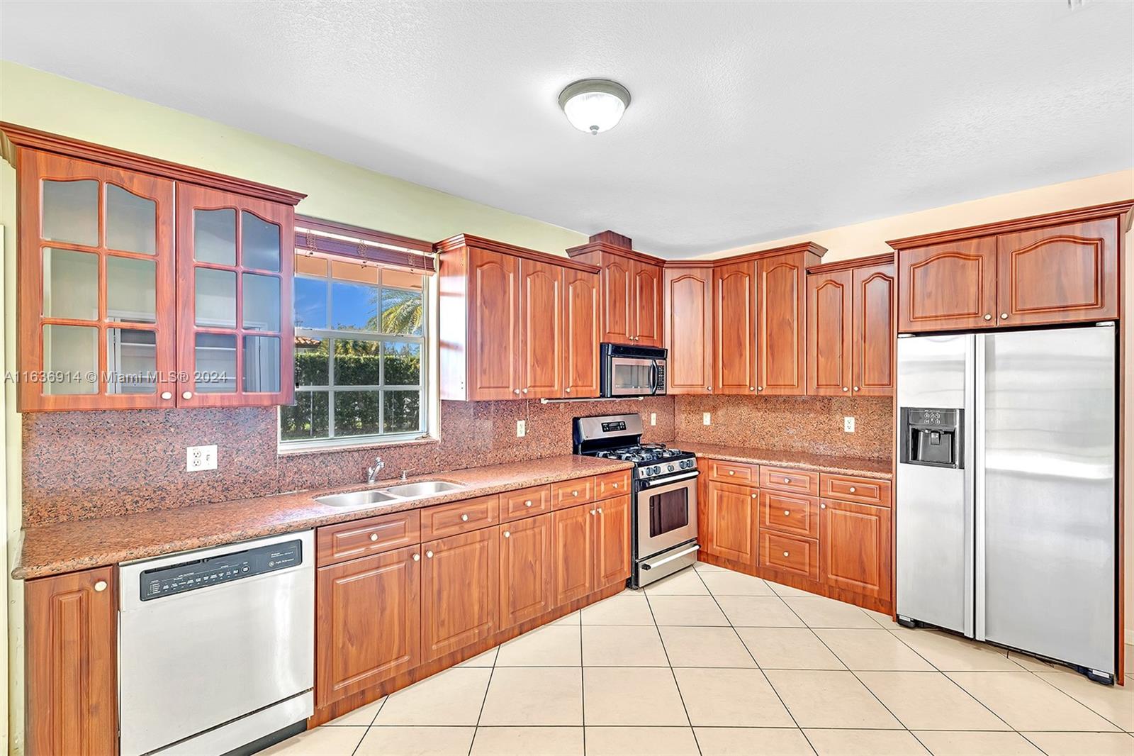 SWEETWATER SUBD - Residential