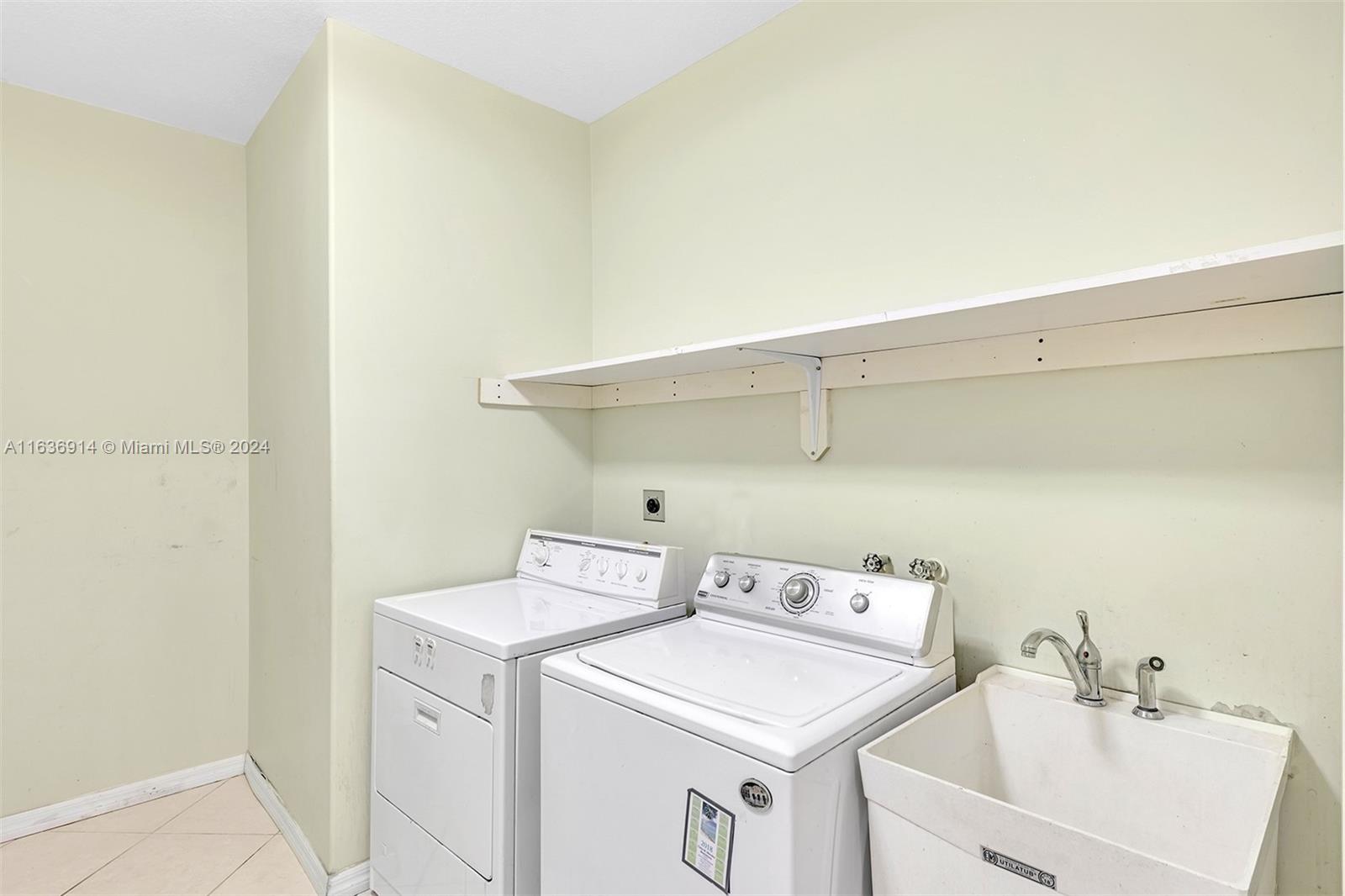 SWEETWATER SUBD - Residential