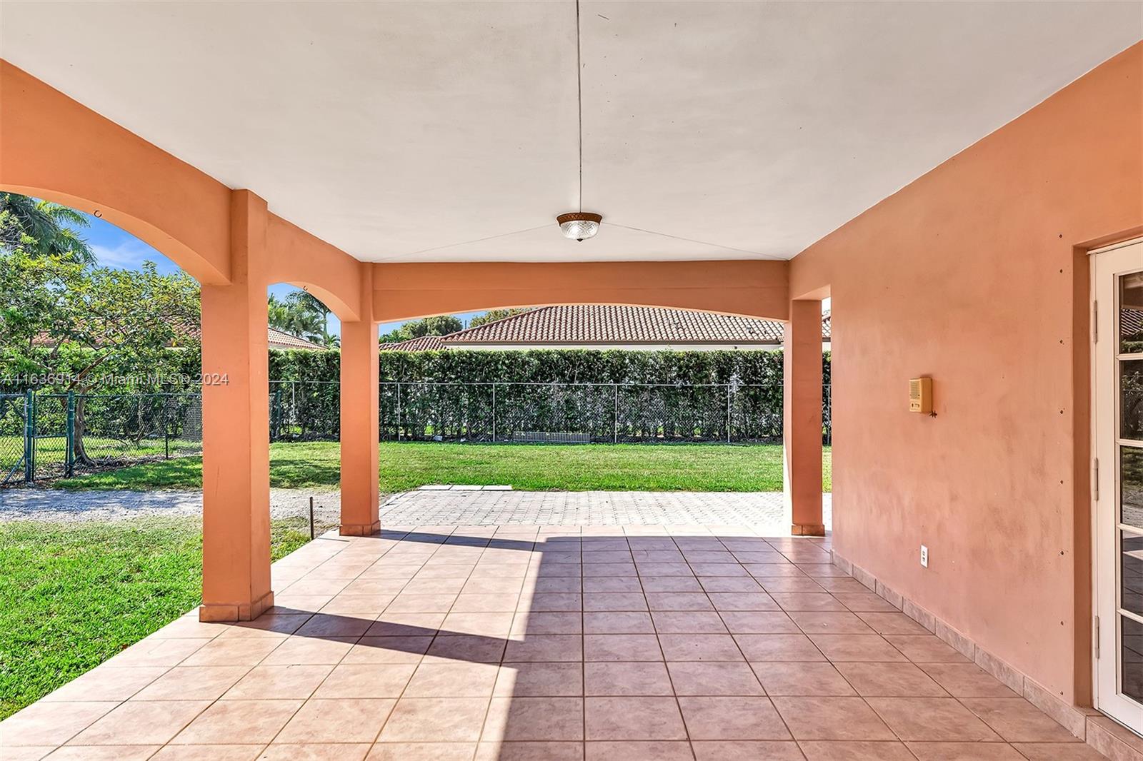 SWEETWATER SUBD - Residential