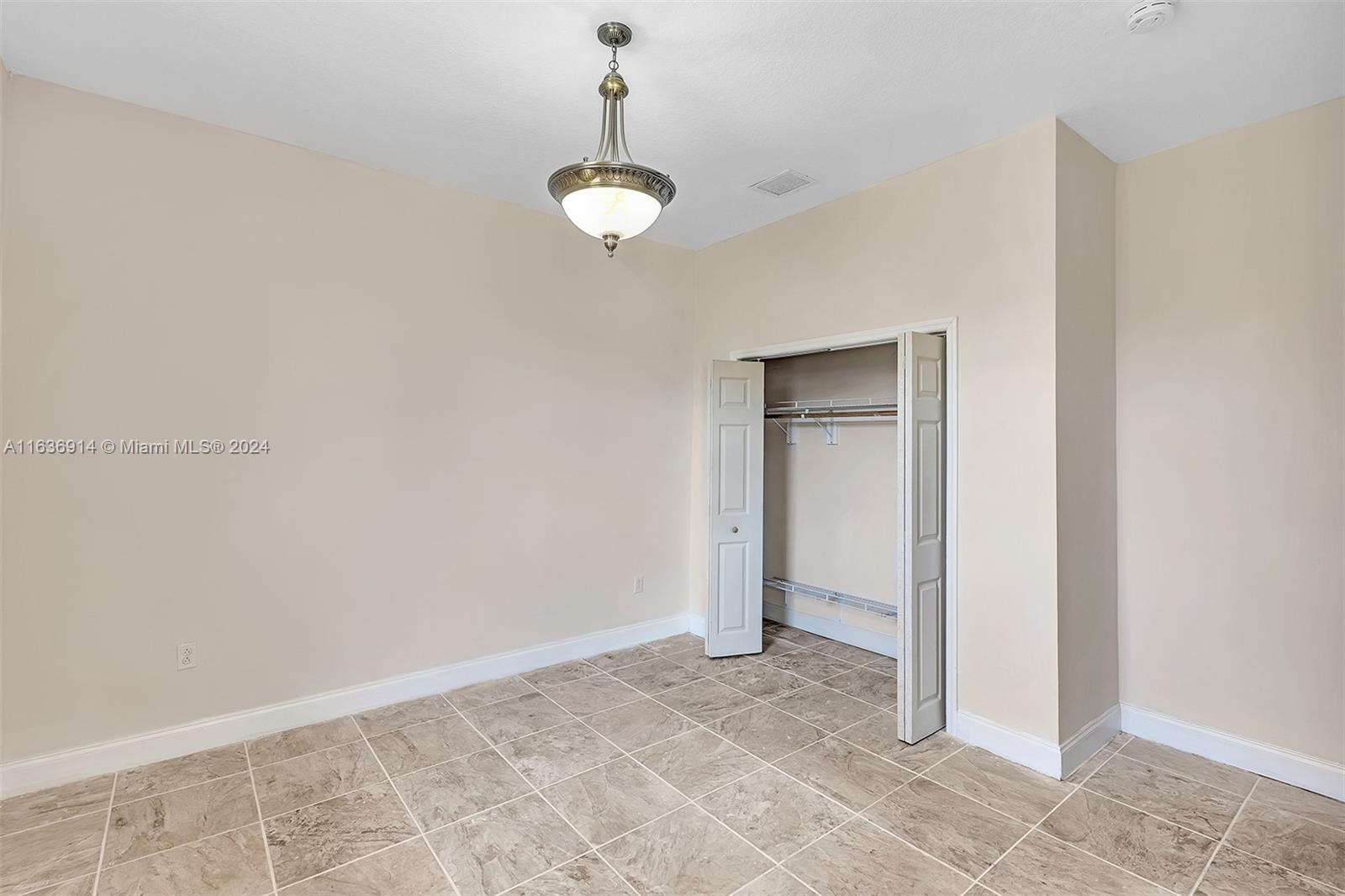 SWEETWATER SUBD - Residential