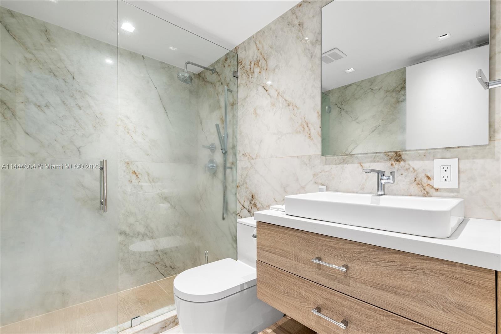 HIBISCUS ISLAND - Residential