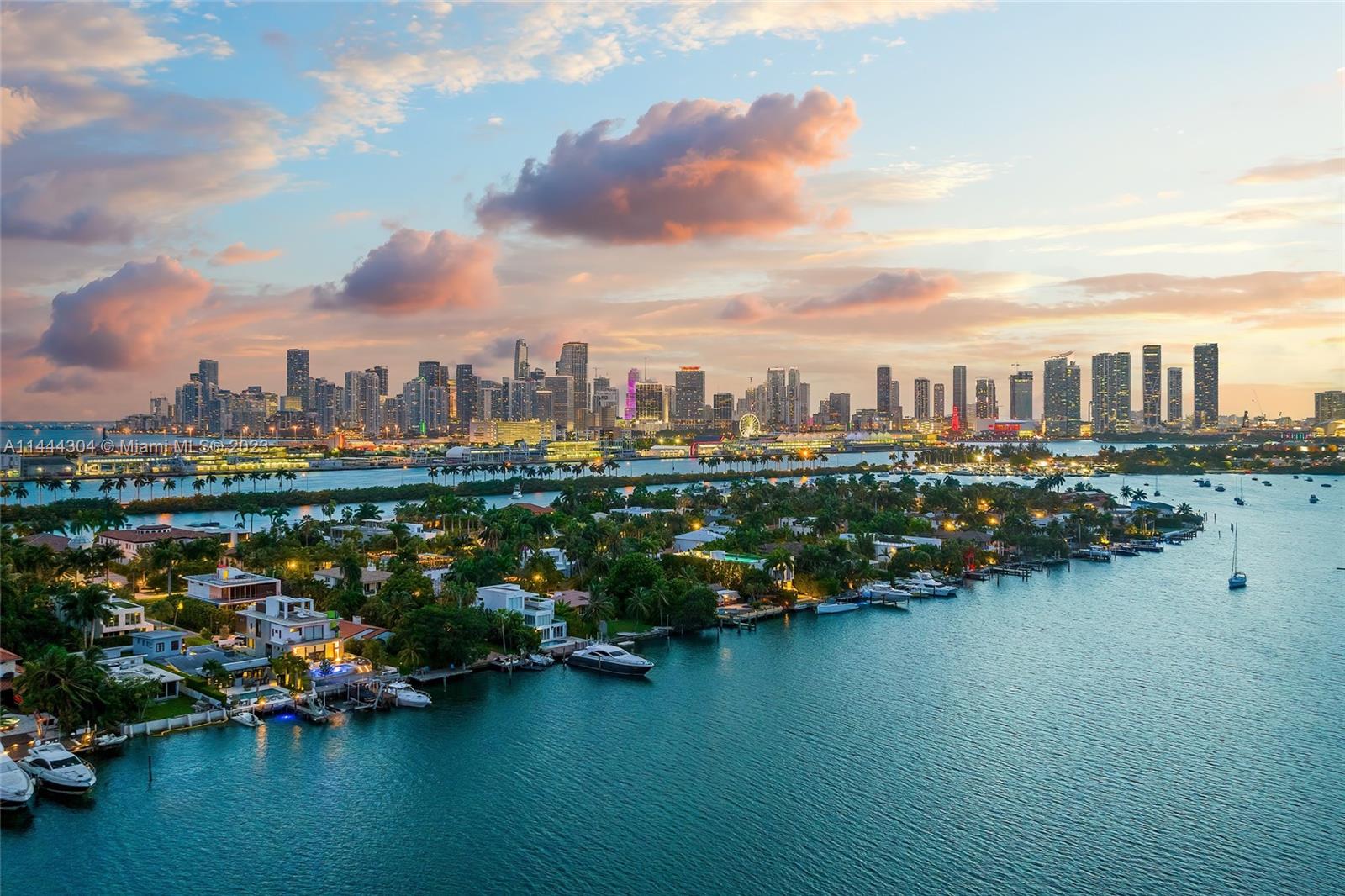 HIBISCUS ISLAND - Residential