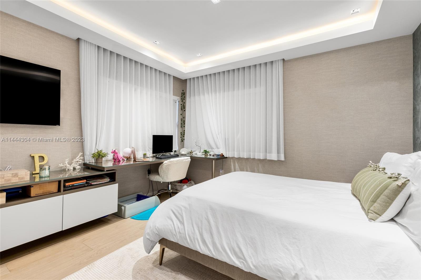 HIBISCUS ISLAND - Residential