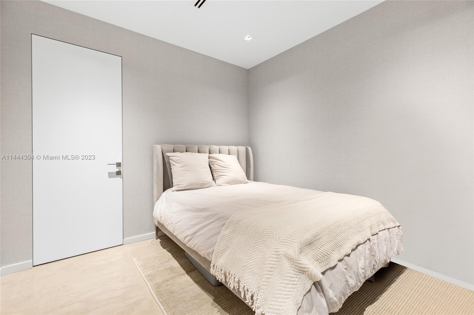 HIBISCUS ISLAND - Residential