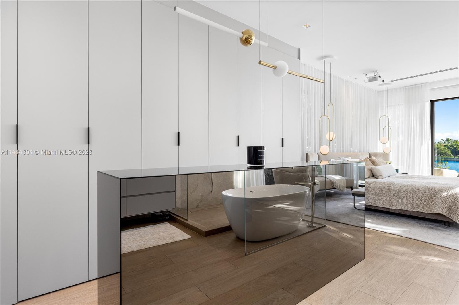 HIBISCUS ISLAND - Residential