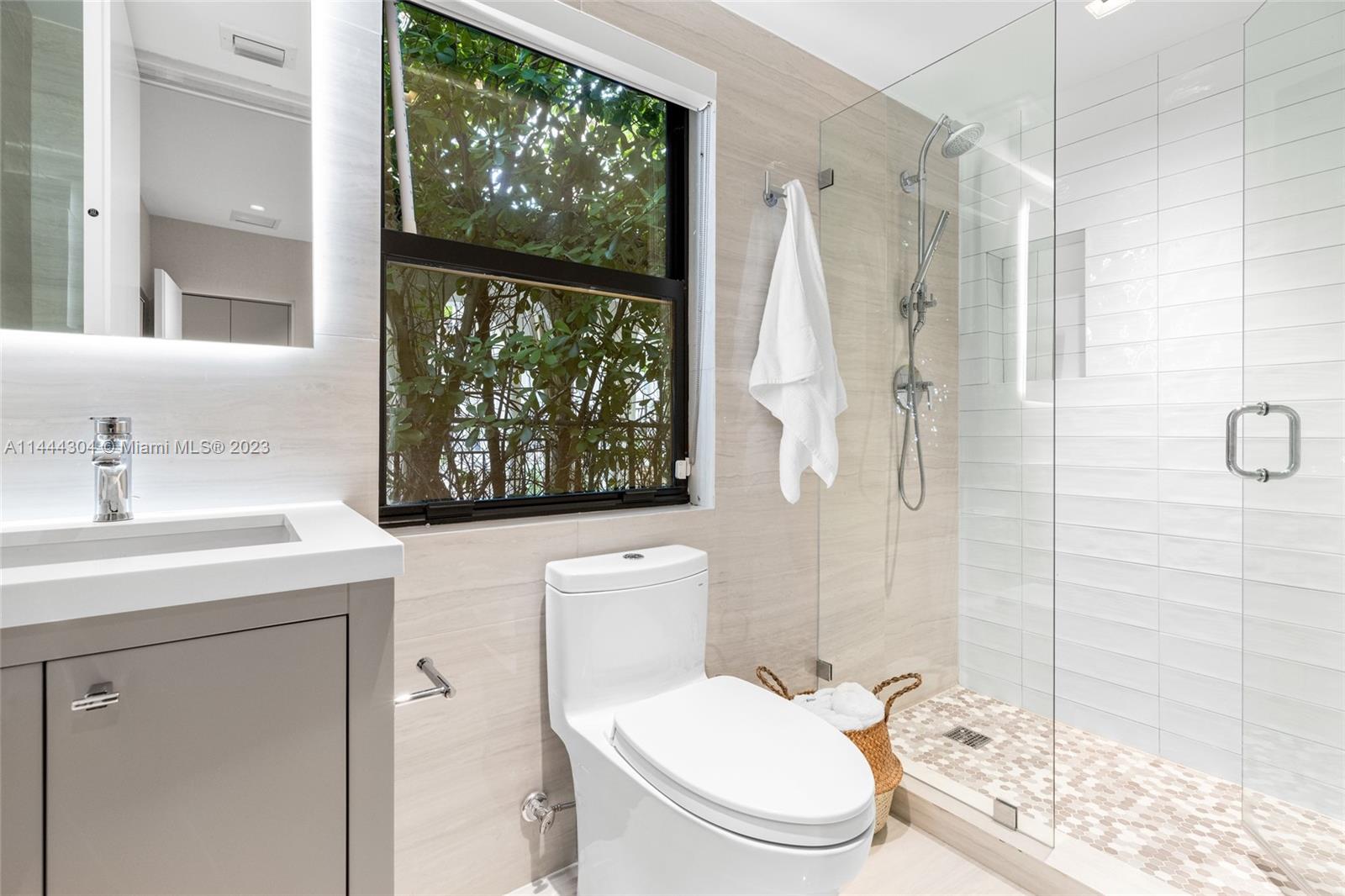 HIBISCUS ISLAND - Residential