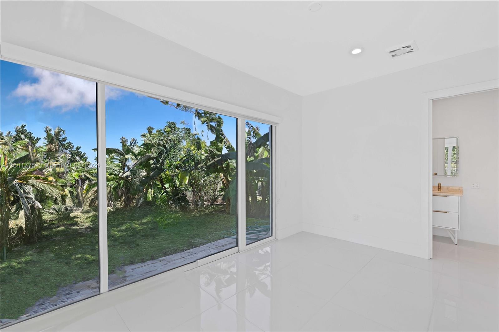 BOCA GROVE PLANTATION - Residential