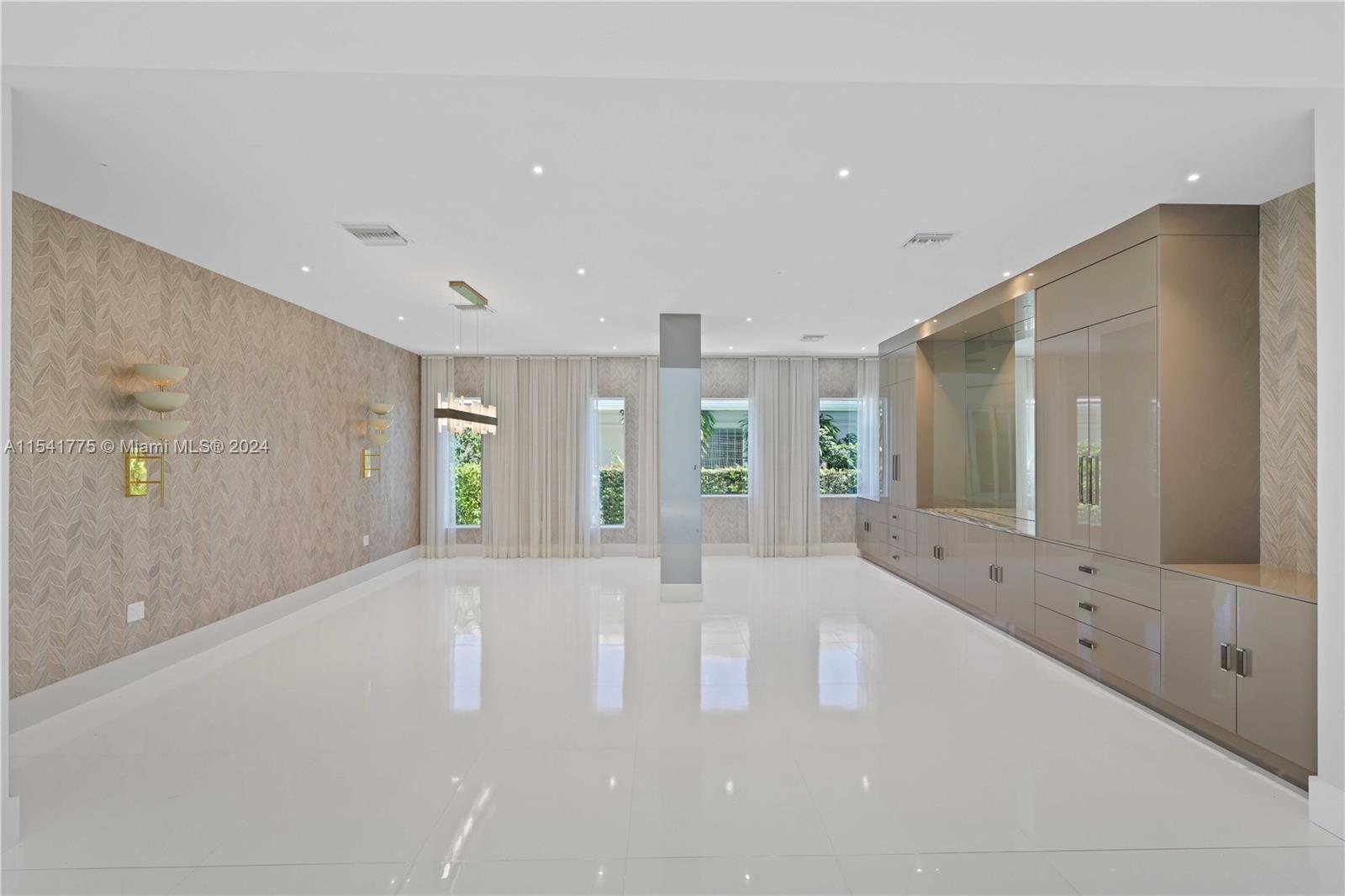 BOCA GROVE PLANTATION - Residential