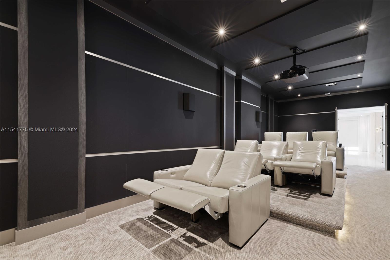 BOCA GROVE PLANTATION - Residential