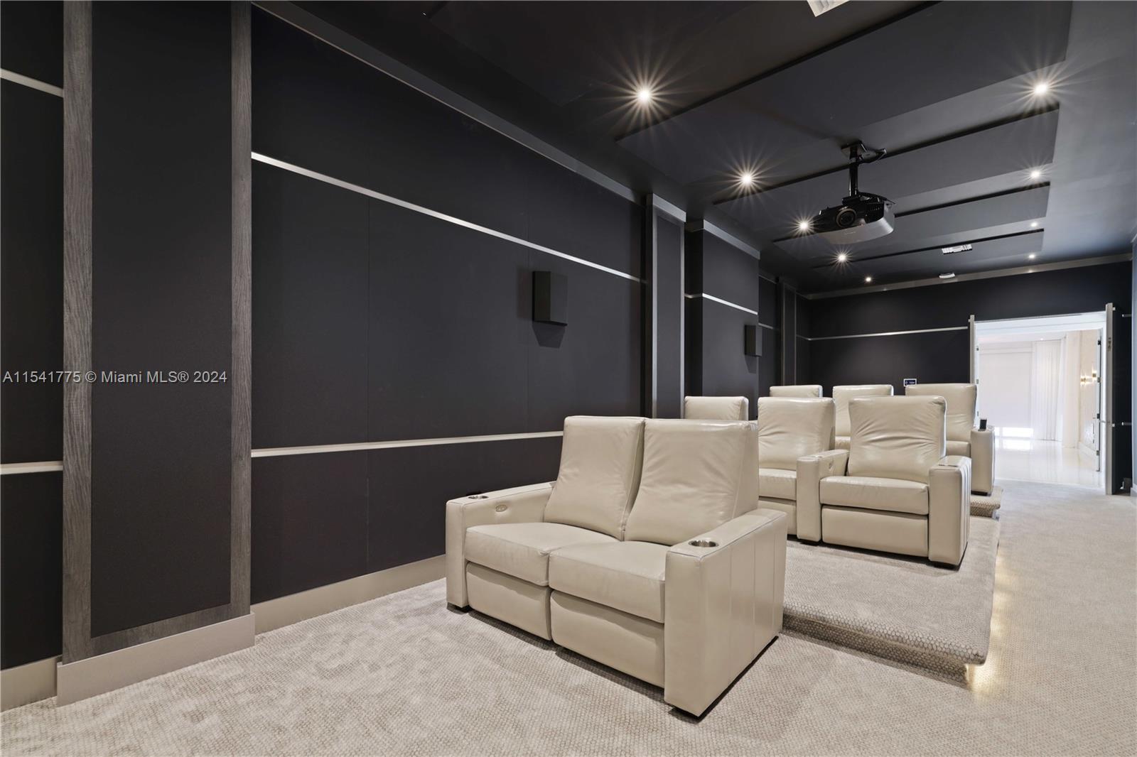 BOCA GROVE PLANTATION - Residential