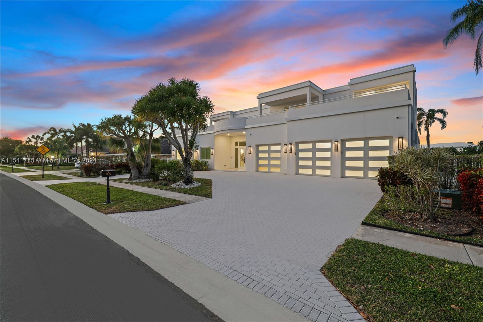 BOCA GROVE PLANTATION - Residential