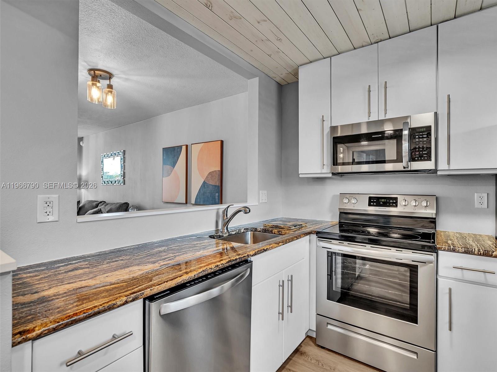 POINCIANA PINE ISLAND - Residential