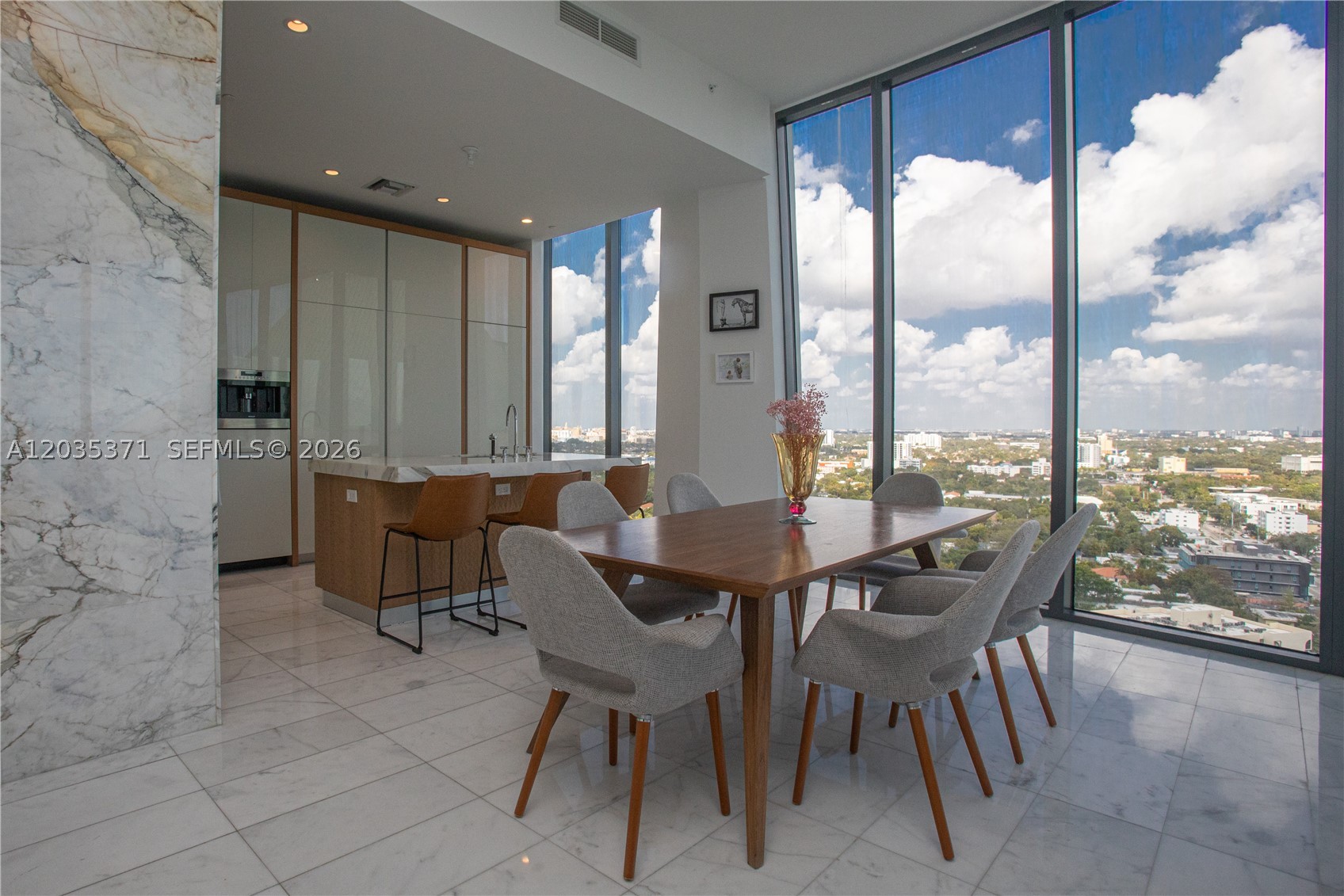 2821 S Bayshore Dr 20D
