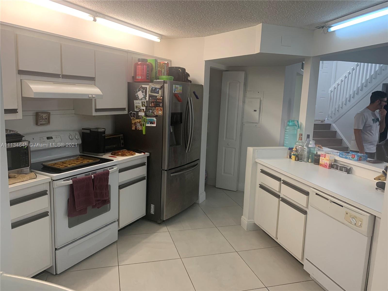 JACARANDA - Residential Lease