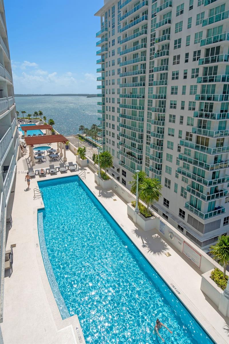 THE CLUB AT BRICKELL BAY - Residential