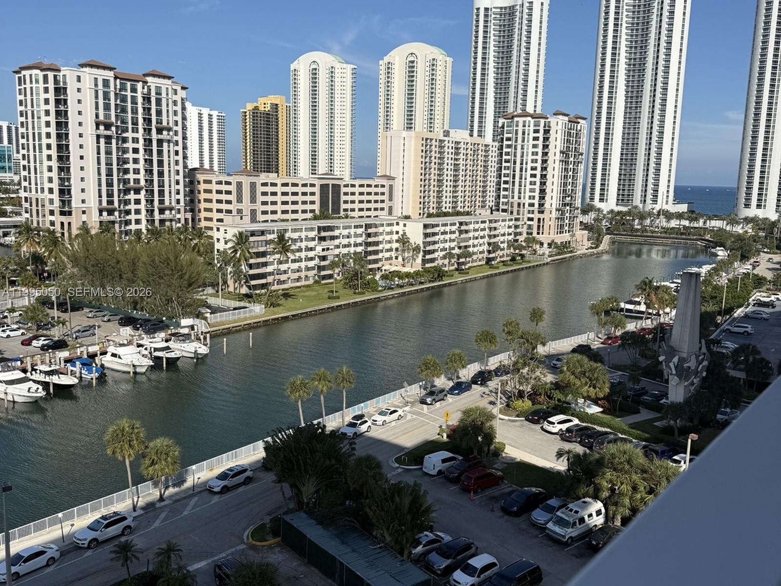 ARLEN HOUSE WEST CONDO - Residential