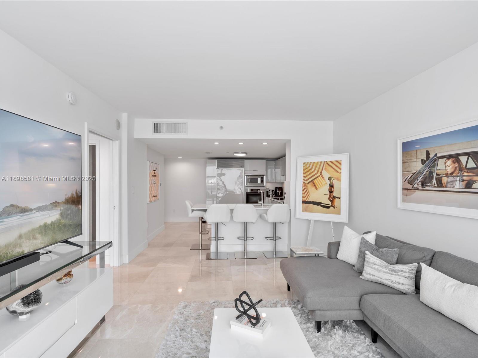 CENTRAL CARILLON BEACH CO - Residential