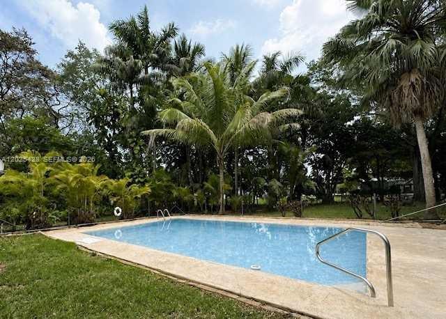 RIDGEWOOD ESTATES - Residential