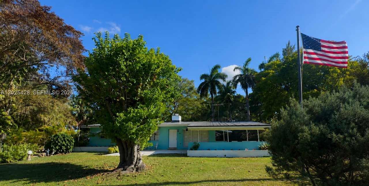 RIDGEWOOD ESTATES - Residential