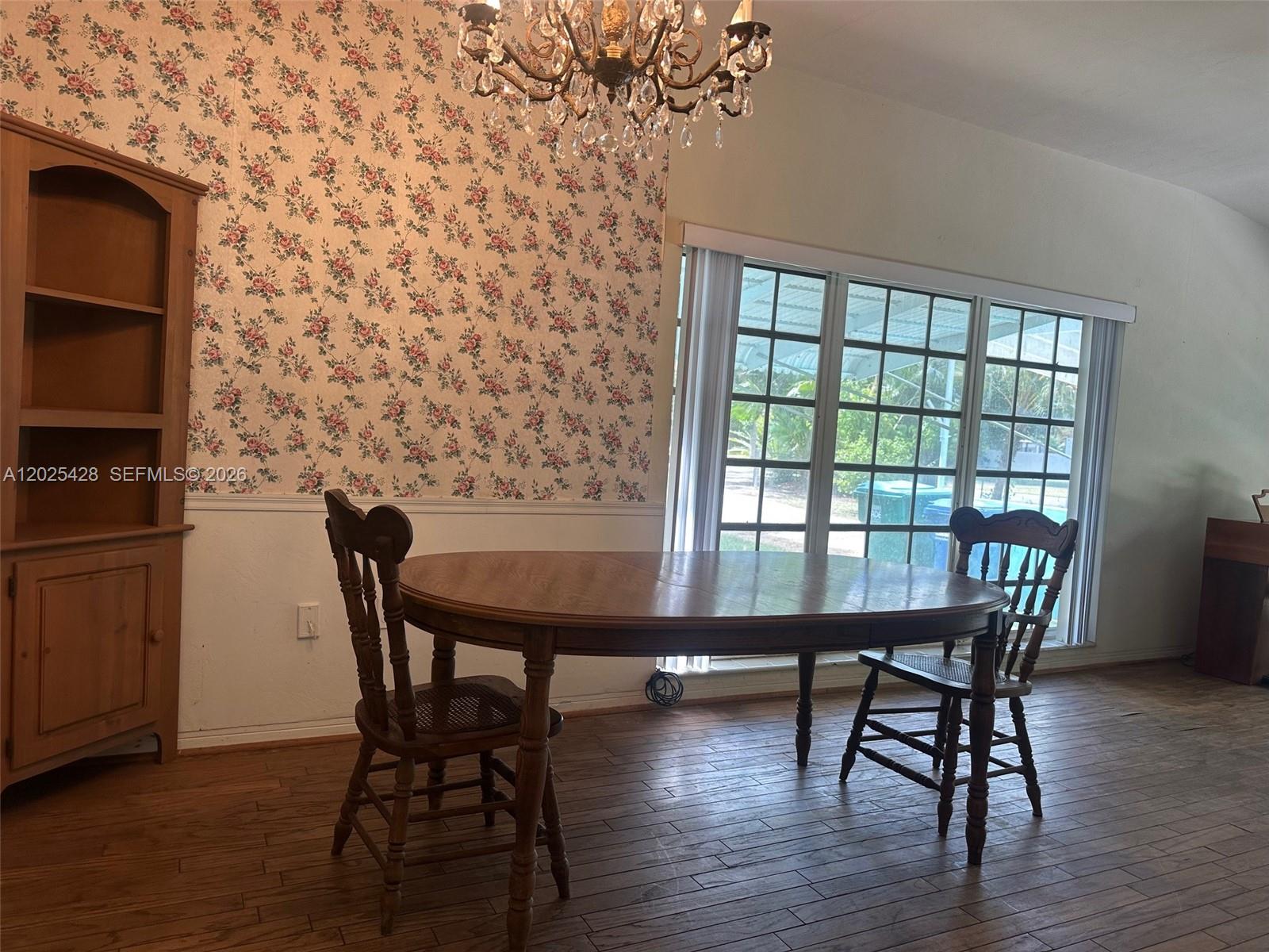 RIDGEWOOD ESTATES - Residential