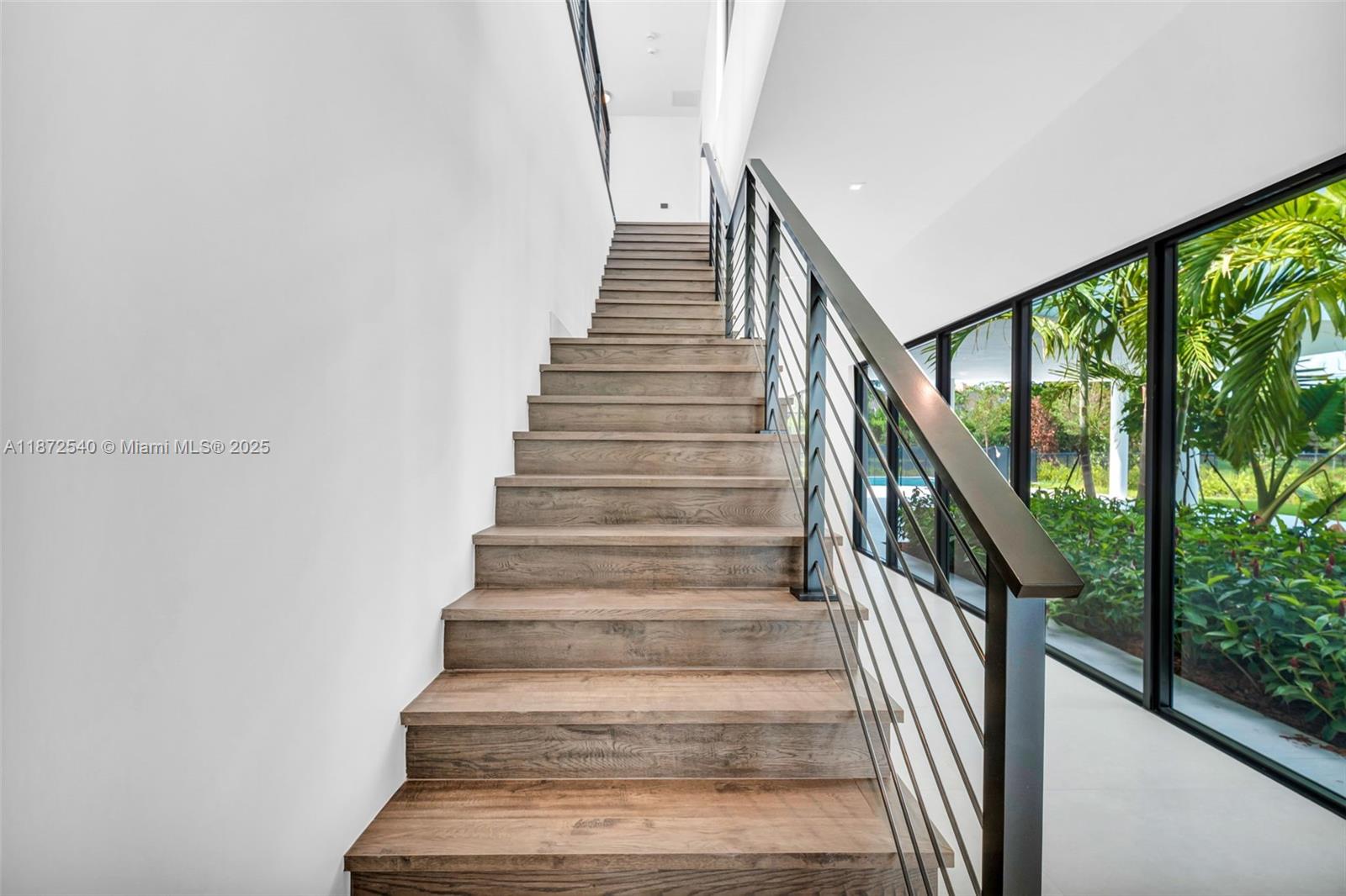 WESTON ESTATES - Residential