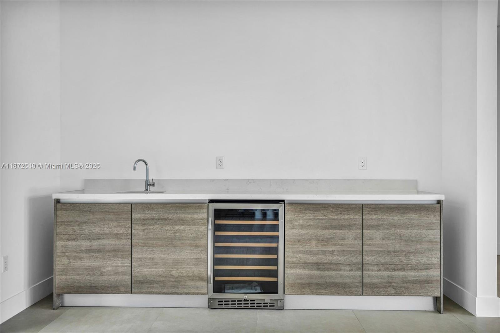 WESTON ESTATES - Residential