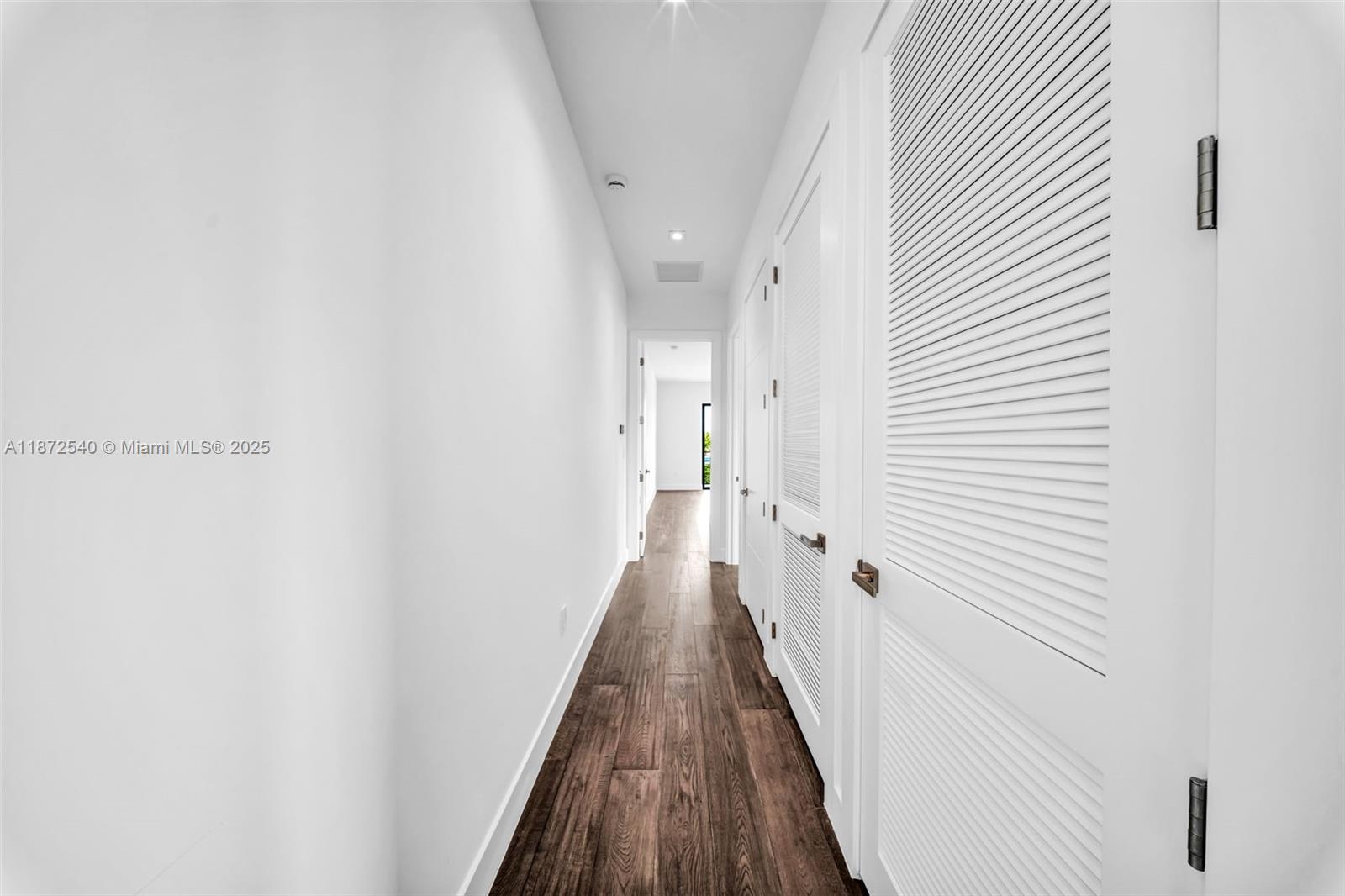 WESTON ESTATES - Residential