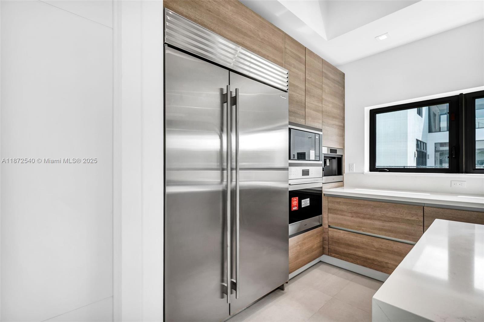 WESTON ESTATES - Residential