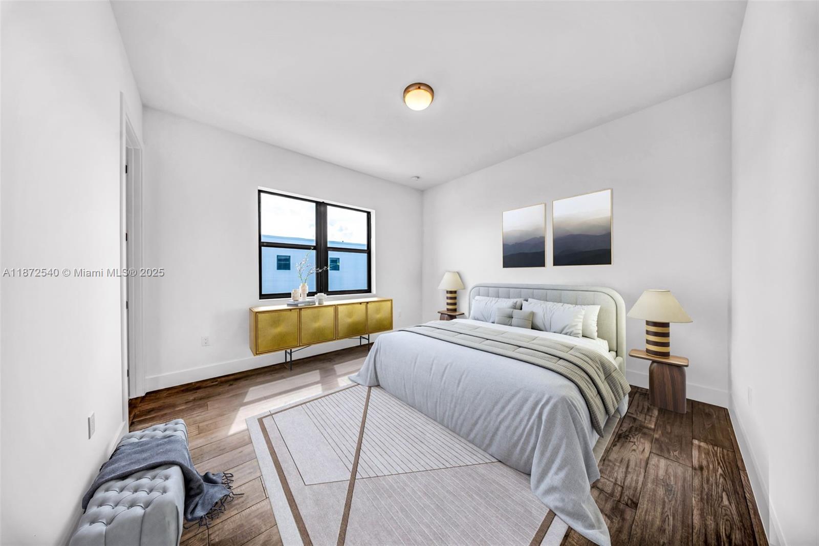 WESTON ESTATES - Residential