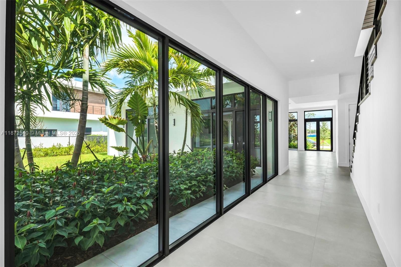 WESTON ESTATES - Residential