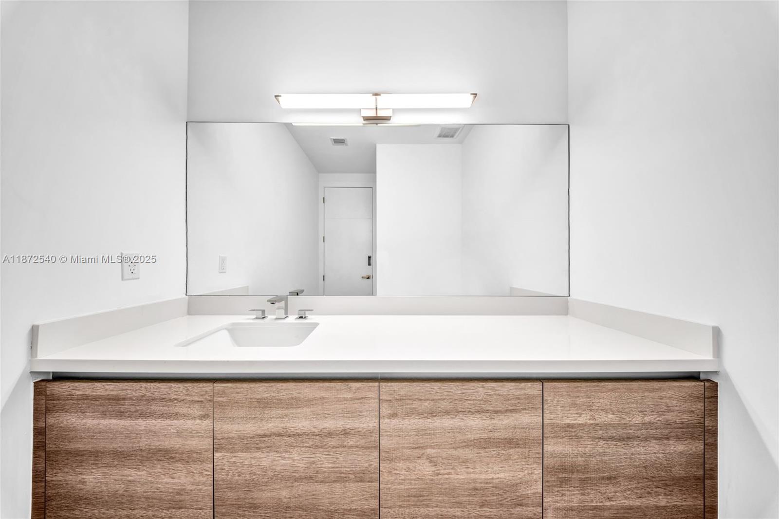 WESTON ESTATES - Residential