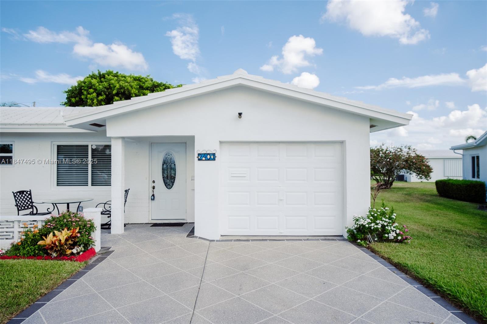 Discover this beautifully remodeled and spacious 2-bedroom, 2-bath home in the highly sought-after Palm Beach Leisureville community. Featuring sleek porcelain tile throughout, a modern kitchen with quartz countertops, soft-close cabinetry, a range hood, and a convenient dual swing pot filler, this home was designed with comfort and style in mind. Both bathrooms have been tastefully updated, offering a fresh, contemporary feel. Ideally located just minutes from shopping, dining, and entertainment, you’ll enjoy easy access to everything you need. As part of this vibrant 55+ community, residents enjoy a free 18-hole golf course, three clubhouses with heated pools, saunas, whirlpool, fitness center, bocce, Gym and so much more, included for your enjoyment.