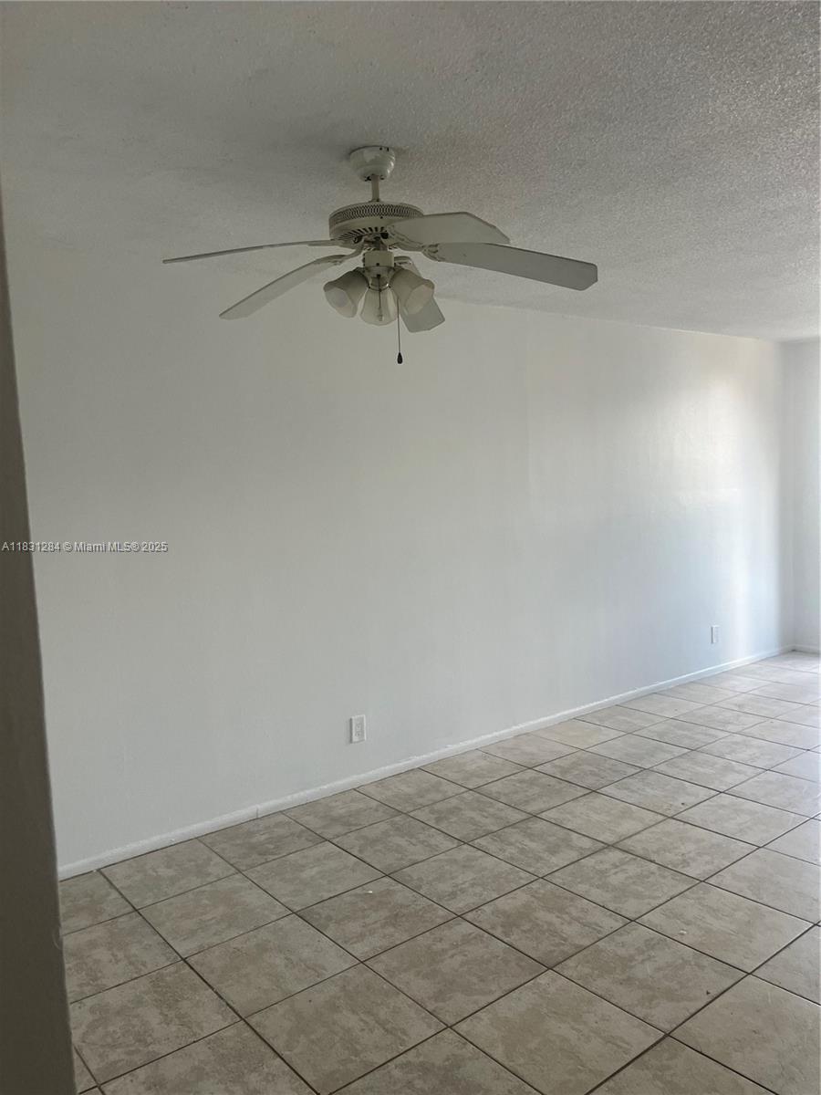 1825 W 44th Pl 309