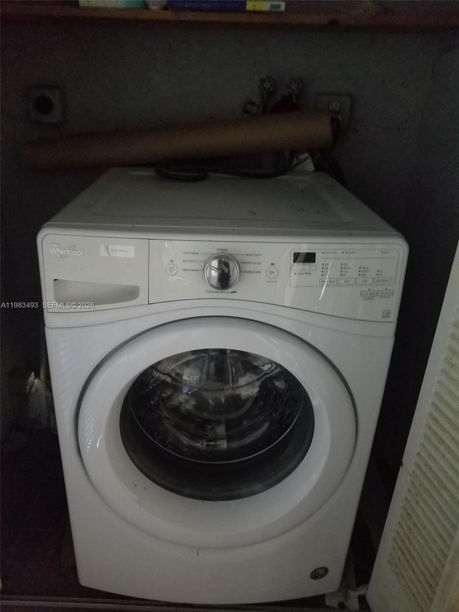 MONTEREY VILLAGE-ONE COND - Residential