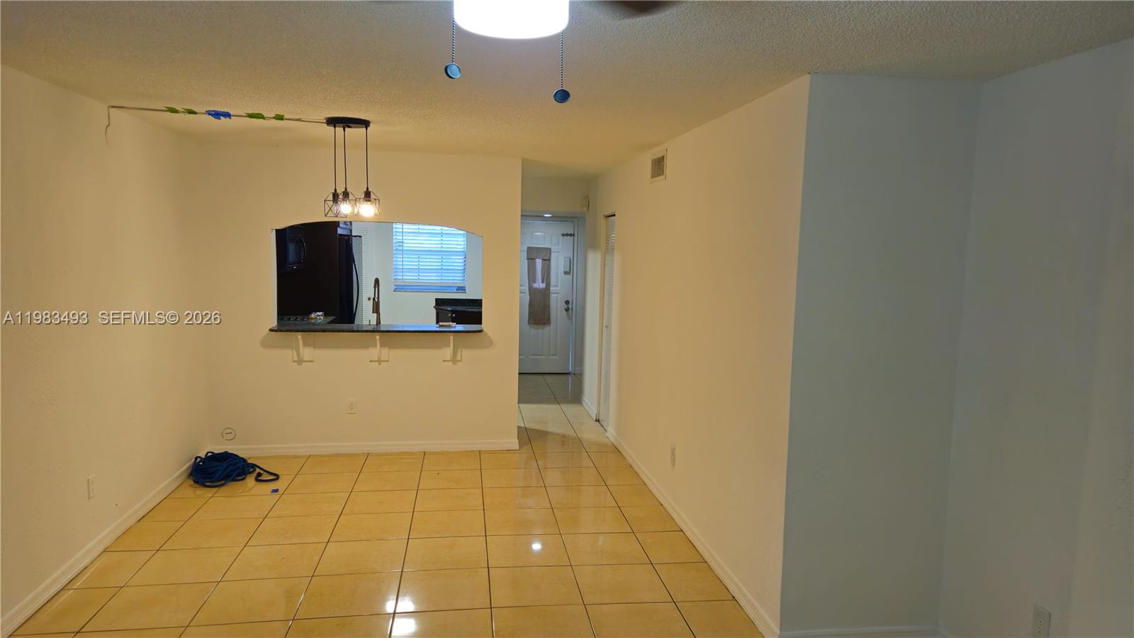 MONTEREY VILLAGE-ONE COND - Residential