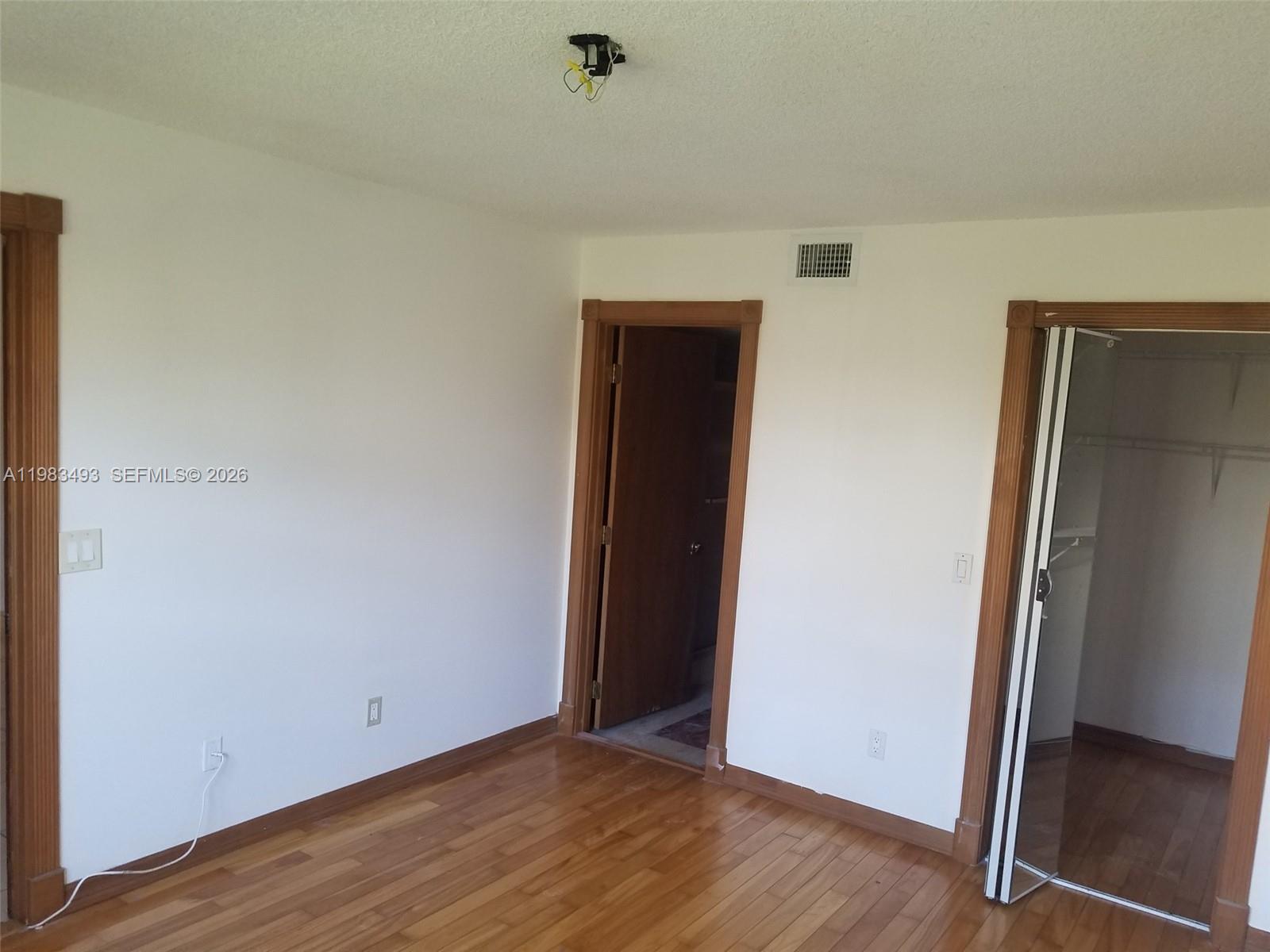 MONTEREY VILLAGE-ONE COND - Residential