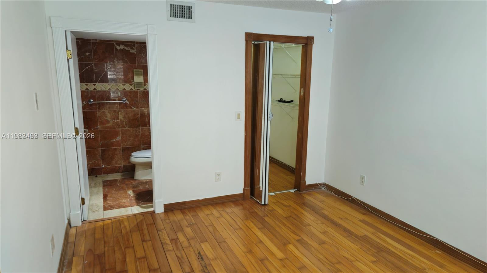426 NE 210th Cir Ter 101-2