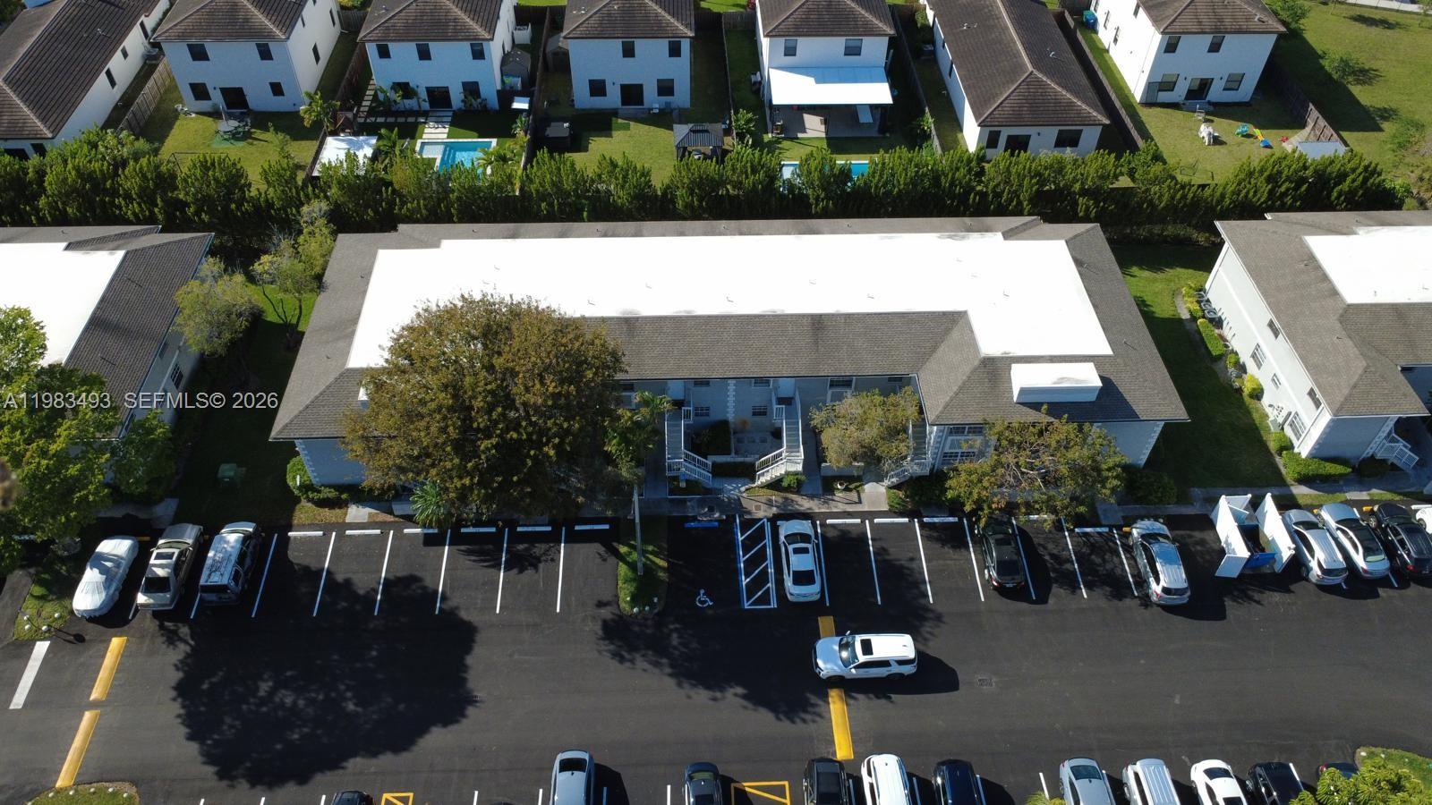 MONTEREY VILLAGE-ONE COND - Residential